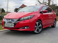 Usado Nissan Leaf N-Connecta 110 kW (150 HP) 2019 Vermelho Citadino