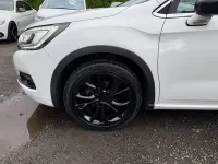 Used DS Automobiles DS4 120 HP (88 kW) 2016 White Hatchback