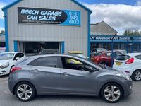 used Hyundai i30 1.6 SE PANORAMA 5d 118 BHP