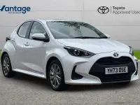 Used Toyota Yaris 113 HP (83 kW) 2023 White Hatchback