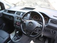 Used VW Caddy Highline 148 HP (108 kW) 2020 White MPV