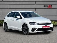 Used VW Polo Life 94 HP (69 kW) 2023 White Hatchback