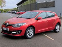 Usado Renault Mégane IV Dynamique 110 HP (80 kW) 2016 Vermelho Citadino