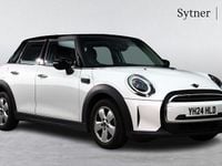 Used Mini Cooper Classic 134 HP (98 kW) 2024 White Hatchback