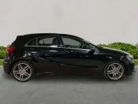Begagnad Mercedes A180 AMG Line Premium 2017 Svart Halvkombi