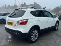 Used Nissan Qashqai Tekna 110 HP (80 kW) 2012 White SUV
