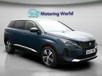 Usado Peugeot 5008 Active+ 130 HP (95 kW) 2023 Azul SUV