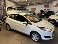 Used Ford Fiesta Style 82 HP (60 kW) 2014 White Hatchback