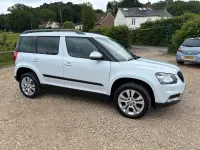 Used Skoda Yeti SE L 110 HP (80 kW) 2017 White SUV