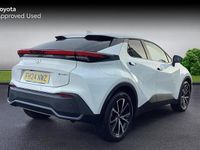 Used Toyota C-HR Design 223 HP (164 kW) 2024 Pure white SUV