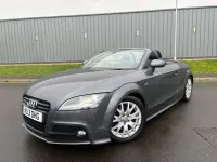 Begagnad Audi TT Roadster Black Edition 170 HK (125 kW) 2013 Grå Cab