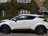 Used Toyota C-HR 116 HP (85 kW) 2018 White SUV