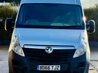 Begagnad Vauxhall Movano 2017 Silver Minibuss