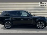 Used Land Rover Range Rover HSE 400 HP (294 kW) 2023 Santorini black metallic SUV