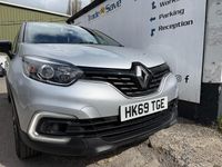Used Renault Captur Iconic 90 HP (66 kW) 2019 Silver SUV