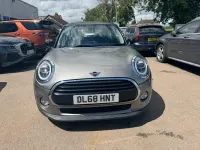 Used Mini Cooper Classic 134 HP (98 kW) 2019 Silver Hatchback