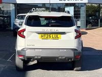 Used Dacia Duster Extreme 130 HP (95 kW) 2025 White Hatchback