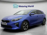 Usado Kia Ceed 138 CV (101 kW) 2019 Azul Utilitario