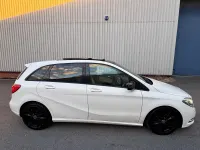 Used Mercedes B180 2013 White MPV