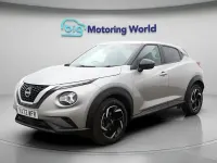 Używany Nissan Juke N-Connecta 114 KM (83 kW) 2023 Srebrny SUV