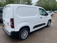 Usado Citroën Berlingo 2021 Branco Monovolume