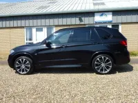 Begagnad BMW X5 Shadowline 381 HK (280 kW) 2018 Svart SUV