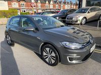 Begagnad VW e-Golf 99 kW (135 HK) 2020 Grå Halvkombi