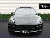 Usado Porsche Cayenne Turbo E-Hybrid 2020 Negro SUV