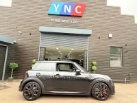 Begagnad Mini John Cooper Works Hatch 2023 Svart Halvkombi