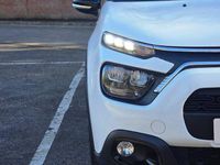Used Citroën C3 PureTech 83 HP (61 kW) 2022 White Hatchback