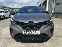 Usado Renault Captur Rive Gauche 89 HP (65 kW) 2023 Cinzento SUV