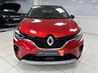Second-hand Renault Captur LIMITED 2022 Roșu SUV