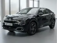 Used Citroën C4 PureTech 2022 Black Hatchback