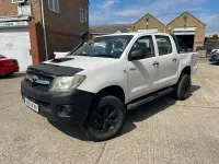 Used Toyota HiLux 2022 White Pickup