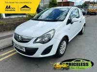 Used Vauxhall Corsa 74 HP (54 kW) 2014 White Van