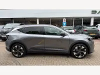 Usado Renault Scenic E-Tech Techno 160 kW (218 CV) 2024 Gris SUV