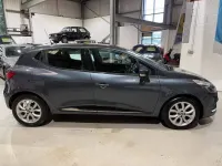 Used Renault Clio Dynamique 75 HP (55 kW) 2018 Grey Hatchback