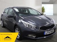Used Kia Ceed 133 HP (97 kW) 2014 Silver Hatchback