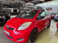 Used Toyota Yaris T2 69 HP (50 kW) 2010 Red Hatchback