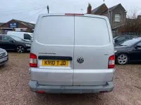 Usado VW Transporter 102 HP (75 kW) 2010 Prateado Van