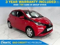 Used Toyota Aygo X-play 71 HP (52 kW) 2018 Red Hatchback