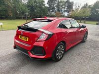 Used Honda Civic SE 129 HP (94 kW) 2017 Red Hatchback