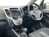 Begagnad Hyundai i20 SE 2018 Grå Halvkombi