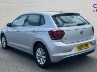 Used VW Polo SE 95 HP (69 kW) 2018 Reflex silver metallic Hatchback