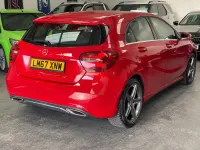 Używany Mercedes A180 Premium 2017 Czerwony Hatchback