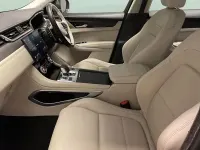 Usado Jaguar F-Pace SE 204 HP (150 kW) 2020 Cinzento SUV