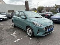 Used Hyundai i10 SE 67 HP (49 kW) 2023 Green Hatchback