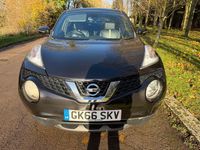 Usado Nissan Juke Tekna 115 HP (84 kW) 2016 Preto SUV