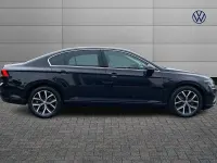 Used VW Passat SEL 150 HP (110 kW) 2020 Black Sedan
