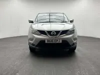 Used Nissan Qashqai N-Connecta 108 HP (79 kW) 2016 Silver SUV